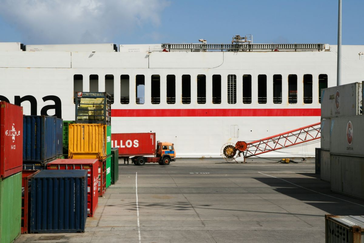 Optimizing Multimodal Transport: The Best Combination of Sea, Air, Rail, and Road in International Freight Forwarding(pic1) Optimizing Multimodal Transport: The Best Combination of Sea, Air, Rail, and Road in International Freight Forwarding(pic1)